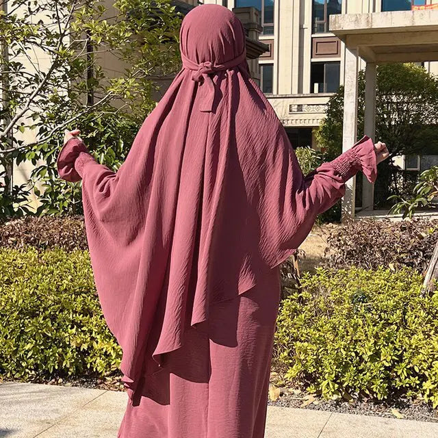 Elegant Modesty: Women's Khimar Collection