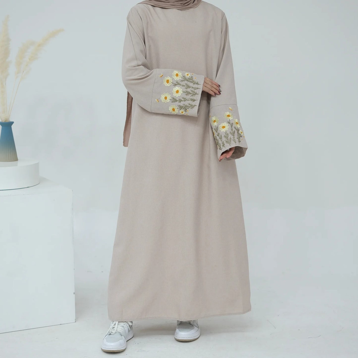 Floral Embroidery Muslim Dress for Women