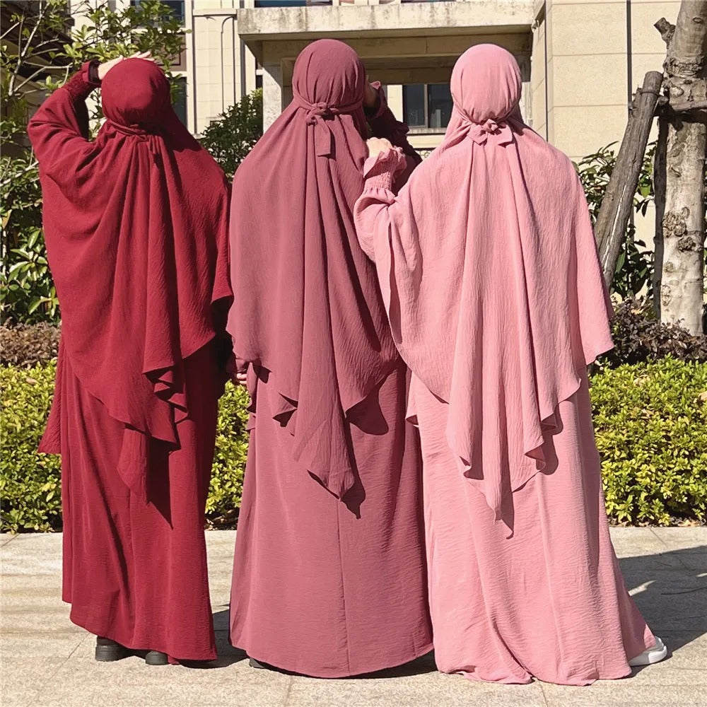 Elegant Modesty: Women's Khimar Collection